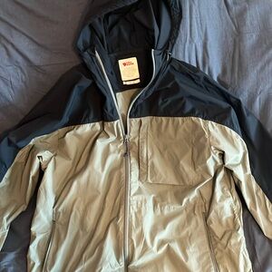 FJALLRAVEN HIGH COAST WIND JACKET - MEN’S XL